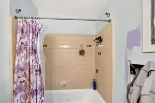 1320 NE 28th Ave, Gainesville, FL 32609 - Photo 14