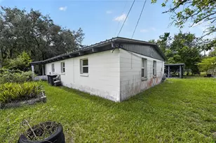 1320 NE 28th Ave, Gainesville, FL 32609 - Photo 38
