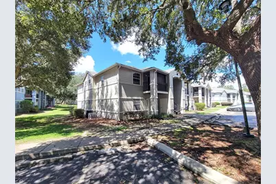 3705 SW 27th Street #811, Gainesville, FL 32608 - Photo 2