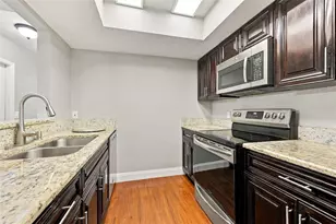 823 SW 58 Terrace, Gainesville, FL 32607 - Photo 10