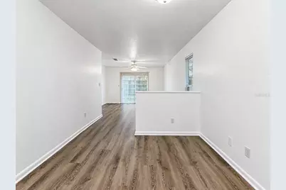 6207 SW 11th Place #B, Gainesville, FL 32607 - Photo 4