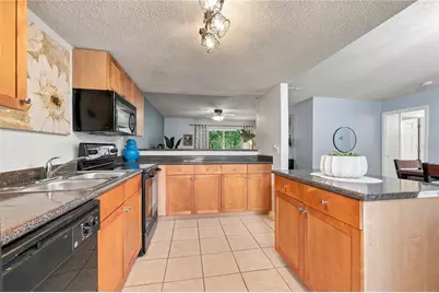 1810 NW 23rd Boulevard #225, Gainesville, FL 32605 - Photo 12