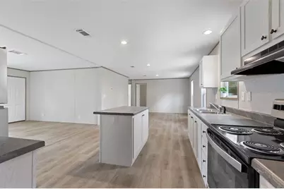 12371 NE 82nd Place, Bronson, FL 32621 - Photo 10
