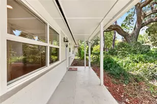 2219 NW 17th Ave, Gainesville, FL 32605 - Photo 4