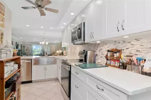 9450 Harbor Greens Way, Seminole, FL 33776 - Photo 16