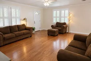 8231 Swan Lake Rd, Melrose, FL 32666 - Photo 6