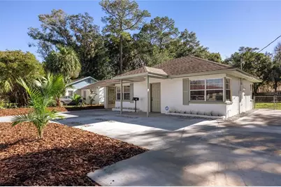 319 NW 16th Avenue, Gainesville, FL 32601 - Photo 1