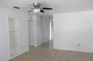 1048 SW 6th Dr, Gainesville, FL 32601 - Photo 4