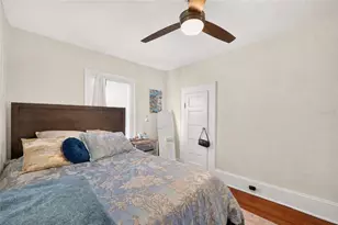 605 SW 9th St, Gainesville, FL 32601 - Photo 12