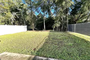 2024 NE 4th Ave, Gainesville, FL 32641 - Photo 12