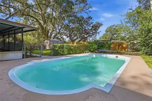 1310 SW 76th Dr, Gainesville, FL 32607 - Photo 14