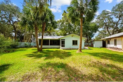 27753 SE Highway 19, Old Town, FL 32680 - Photo 8