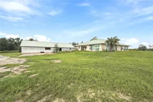 12391 NE 80th Ave, Bronson, FL 32621 - Photo 2