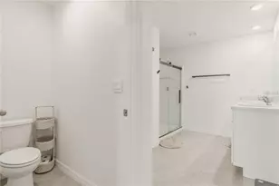 2114 NW 246th Ter, Newberry, FL 32669 - Photo 18