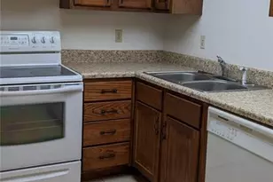 1515 NW 29 Rd, Gainesville, FL 32605 - Photo 2