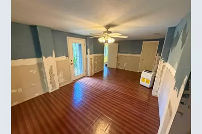 18152 SW 111th Street, Brooker, FL 32622 - Photo 4