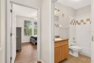 1257 SW 9th Rd, Gainesville, FL 32601 - Photo 32