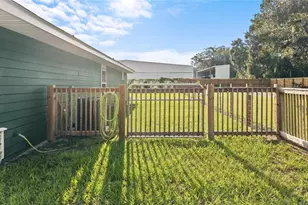 1981 N Roberts Trail, Bell, FL 32619 - Photo 32