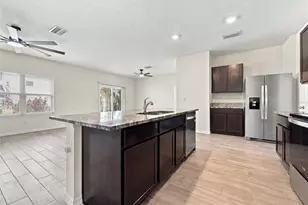 5166 SW 48th Ln, Gainesville, FL 32608 - Photo 4