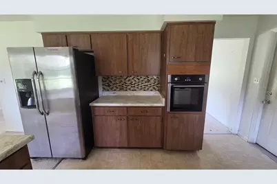 509 N Court Street, Bronson, FL 32621 - Photo 10
