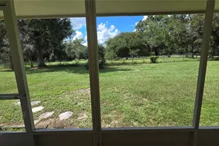 509 N Court St, Bronson, FL 32621 - Photo 16