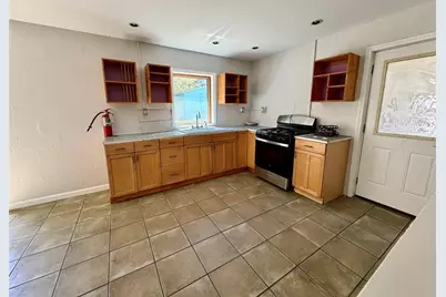 4919 NE 2nd Avenue, Gainesville, FL 32641 - Photo 8