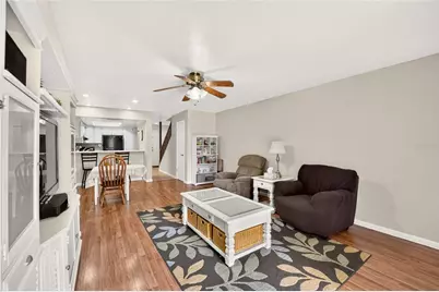 1434 SW 25th Place #C2, Gainesville, FL 32608 - Photo 4