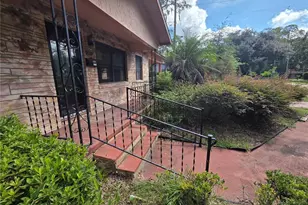 2212 NE 8th Ave, Gainesville, FL 32641 - Photo 26