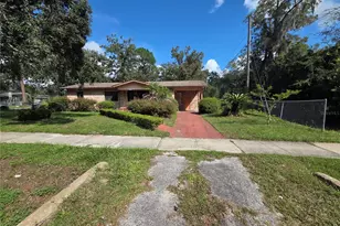 2212 NE 8th Ave, Gainesville, FL 32641 - Photo 24