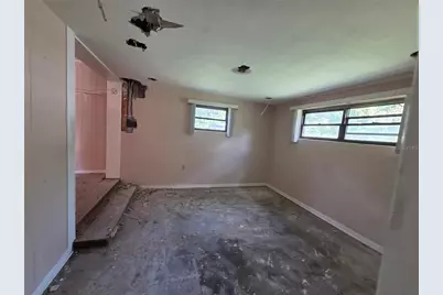 2212 NE 8th Avenue, Gainesville, FL 32641 - Photo 4