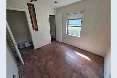 2212 NE 8th Avenue, Gainesville, FL 32641 - Photo 14