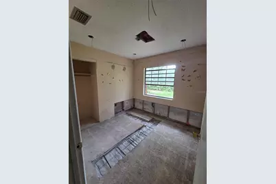 1129 NE 24th Terrace, Gainesville, FL 32641 - Photo 12