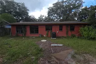 1129 NE 24th Terrace, Gainesville, FL 32641 - Photo 18