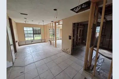 1129 NE 24th Terrace, Gainesville, FL 32641 - Photo 2