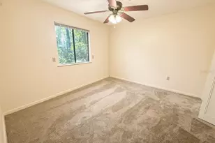 75 SE 16th Ave, Gainesville, FL 32601 - Photo 12