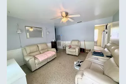 1927 NW 32nd Place, Gainesville, FL 32605 - Photo 2