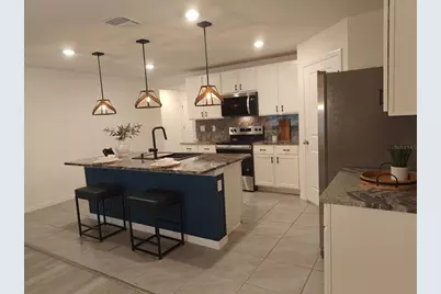 24596 NW 23rd Lane, Newberry, FL 32669 - Photo 2