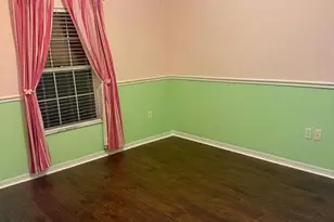 8718 SW 8th Pl, Gainesville, FL 32607 - Photo 18
