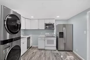 1315 NE 3rd Ave, Gainesville, FL 32641 - Photo 6