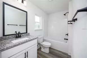 213 SW Bellflower Dr, Lake City, FL 32024 - Photo 8