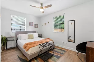 825 NW 19th Ave, Gainesville, FL 32609 - Photo 14
