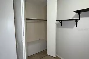 914 SW 8th Ave, Gainesville, FL 32601 - Photo 6
