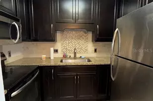 914 SW 8th Ave, Gainesville, FL 32601 - Photo 4