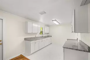 3510 SE 18th Ave, Gainesville, FL 32641 - Photo 8