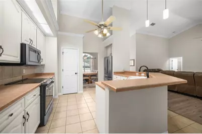 10527 NW 14th Place, Gainesville, FL 32606 - Photo 10