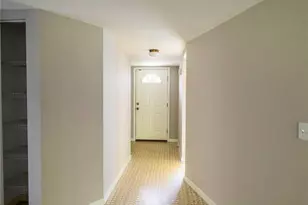 196 Belina Dr, Naples, FL 34104 - Photo 10