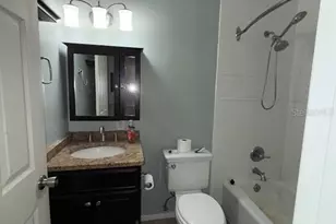 914 SW 8th Ave, Gainesville, FL 32601 - Photo 12