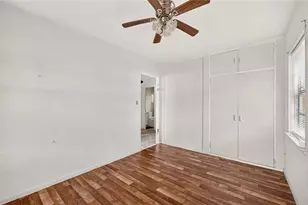 907 NE 24th St, Gainesville, FL 32641 - Photo 20