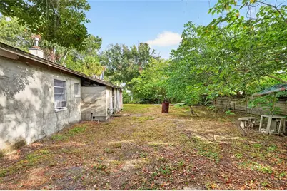 907 NE 24th Street, Gainesville, FL 32641 - Photo 28