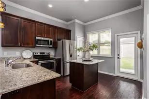 7925 SW 82nd Dr, Gainesville, FL 32608 - Photo 12